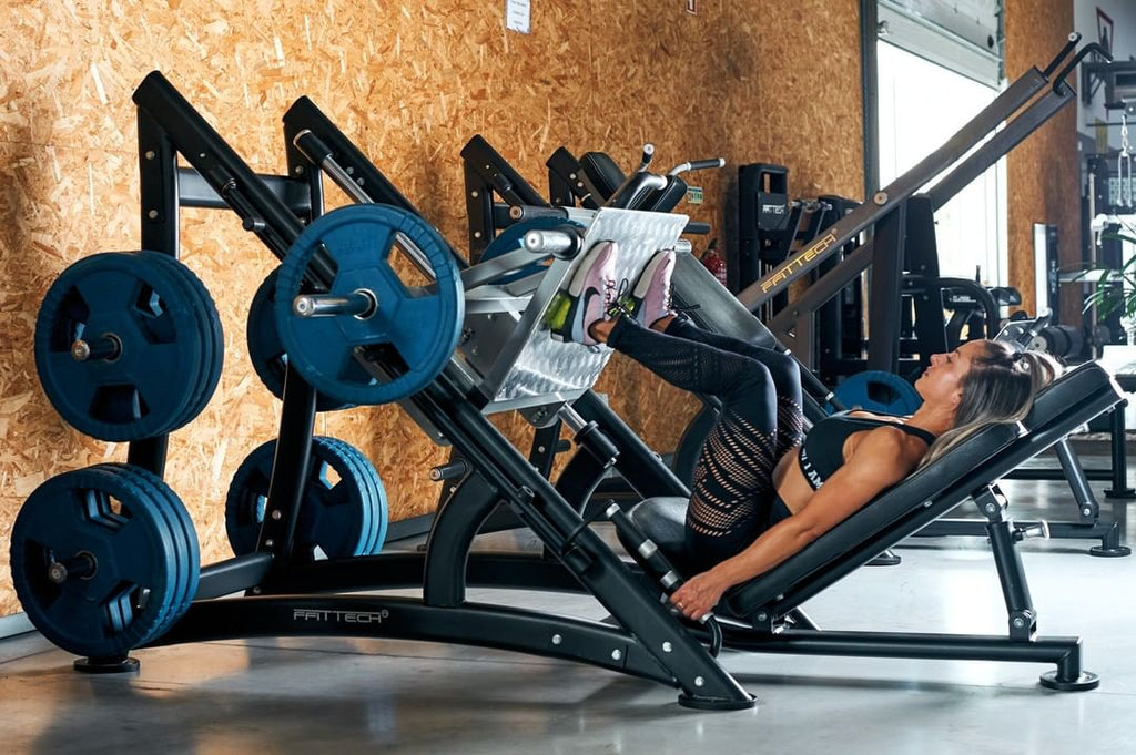 How To Leg Press On A FFITTECH Plate Loaded 45 Degree Leg Press